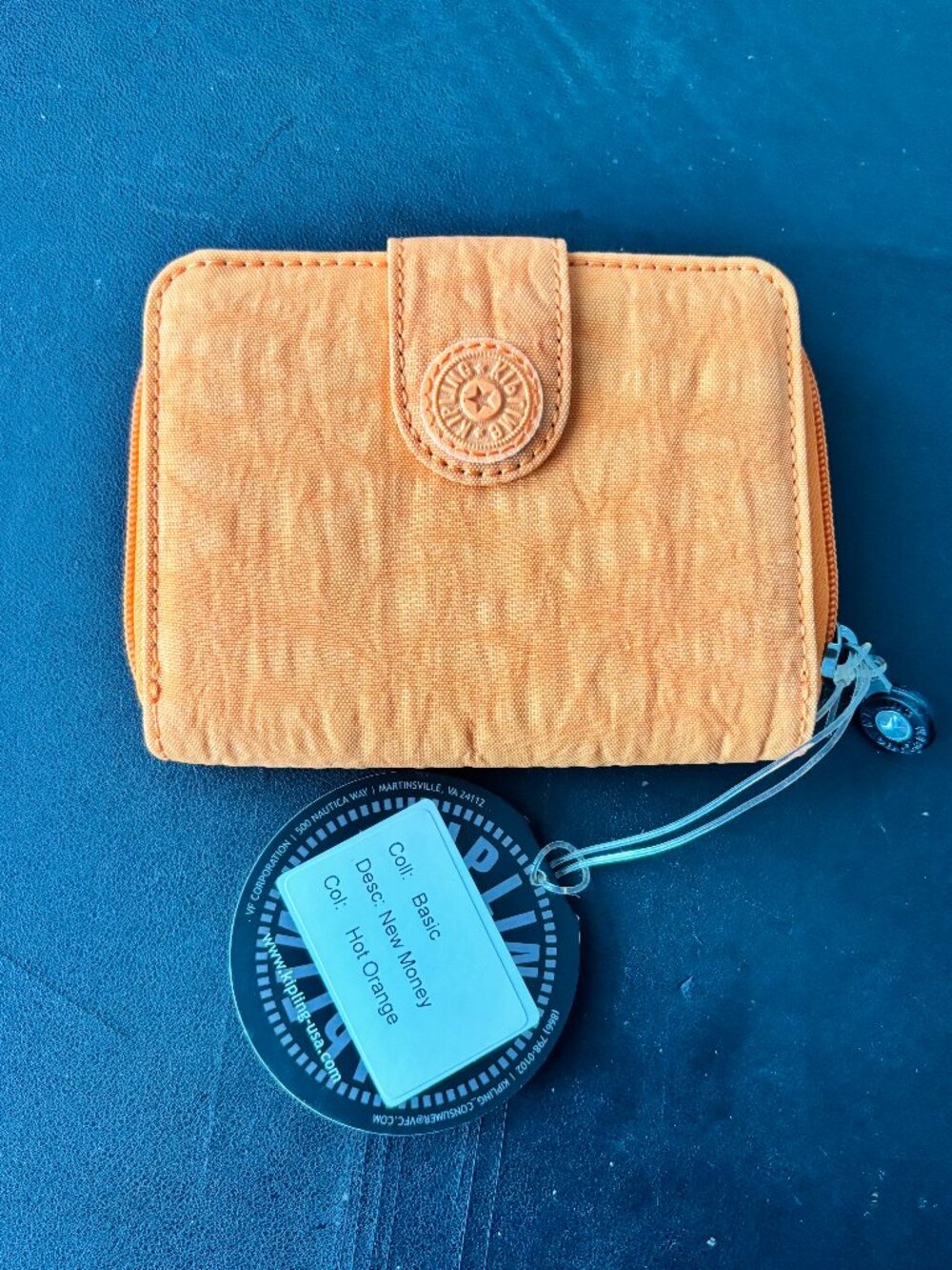 Kipling Very Hot Orange Wallet NWT | Multiple Card Slots